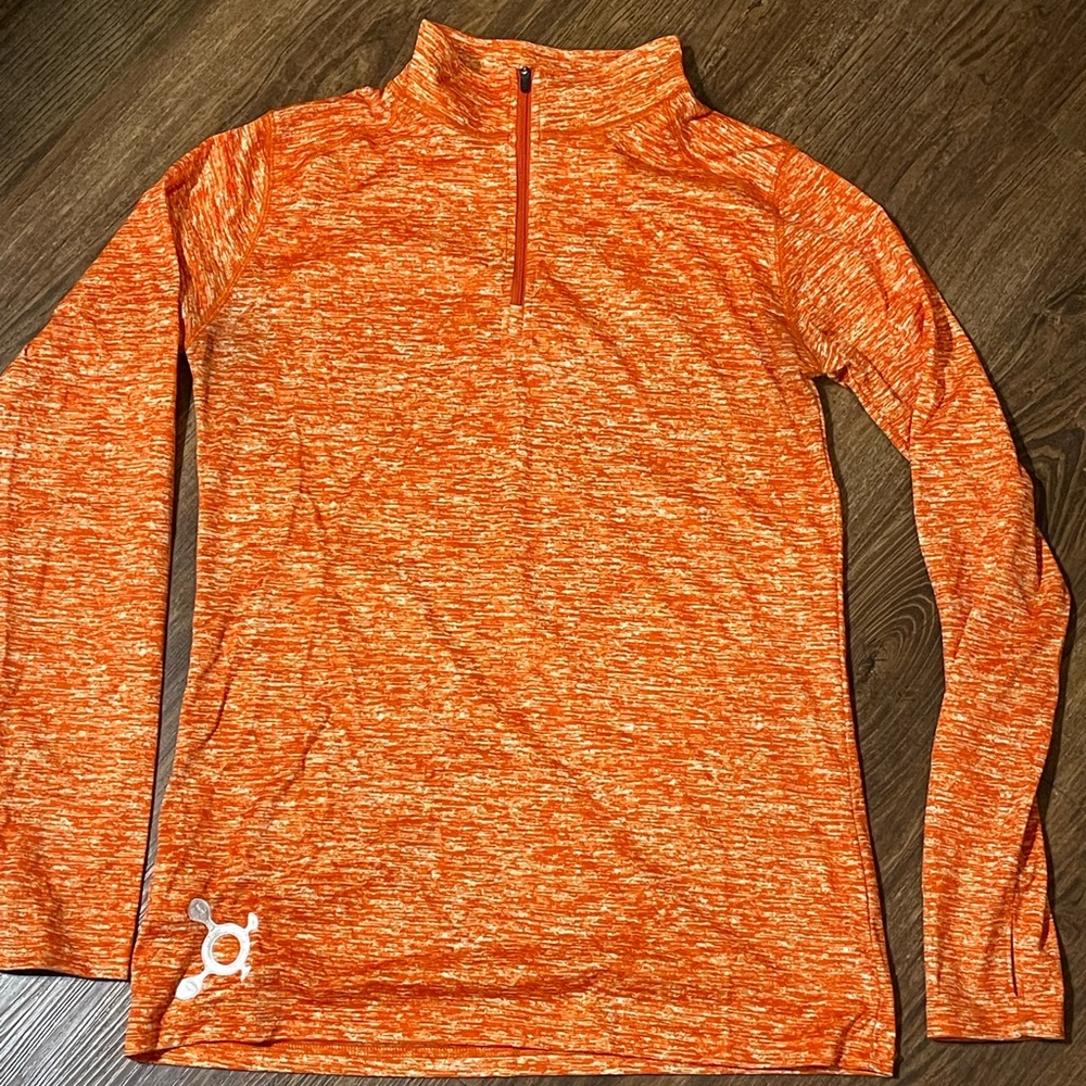 Women’s Medium Badger Orangetheory quarter-zip pullover